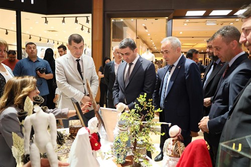 Hayat boyu Öğrenme Sergisi Ziyareti