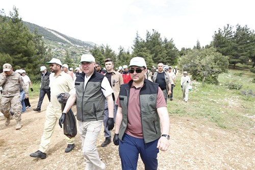 Orman Benim Kampanyası Çevre Temizliği Etkinliği